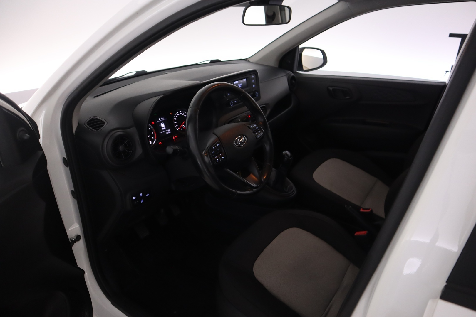 HYUNDAI i10 2021