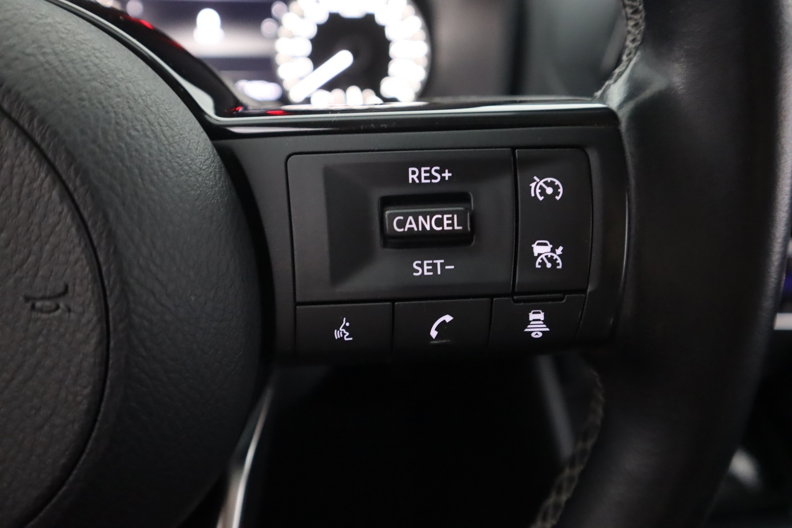 NISSAN Qashqai 2022