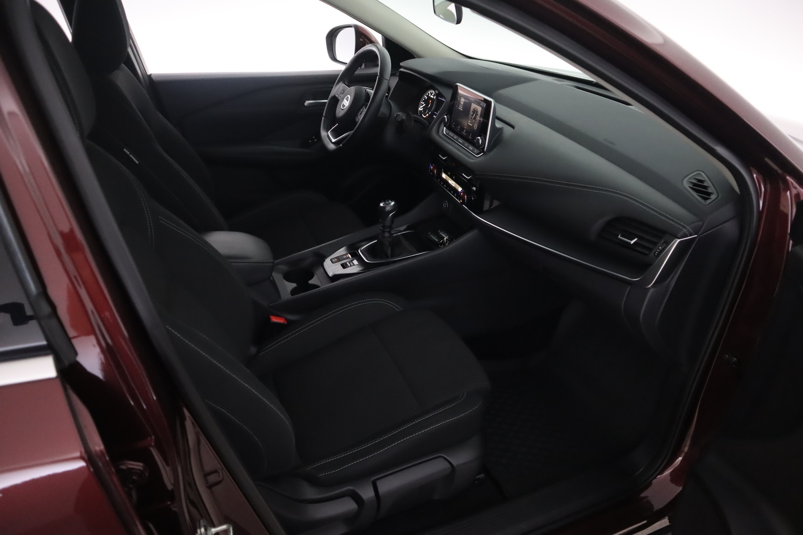 NISSAN Qashqai 2022