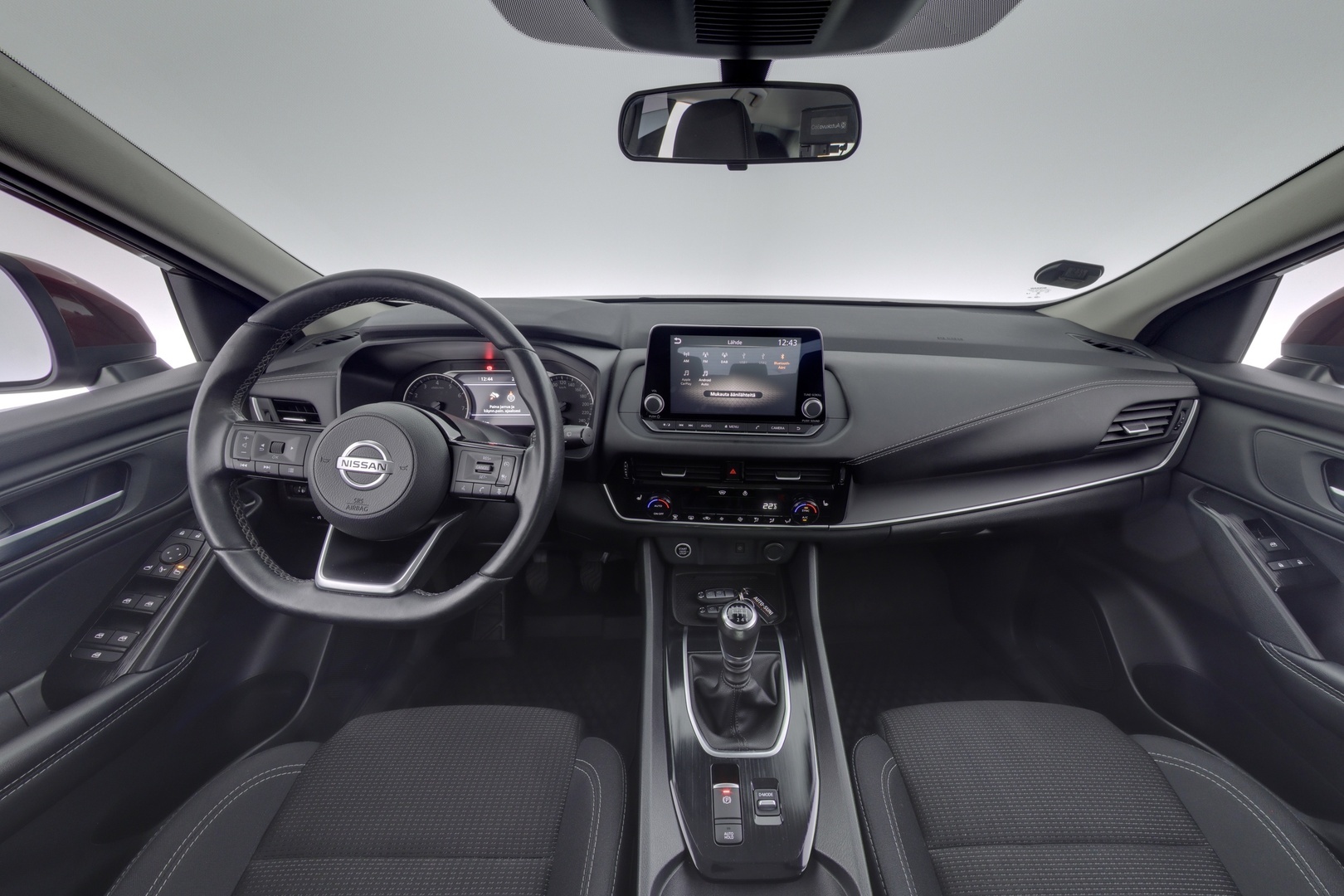 NISSAN Qashqai 2022