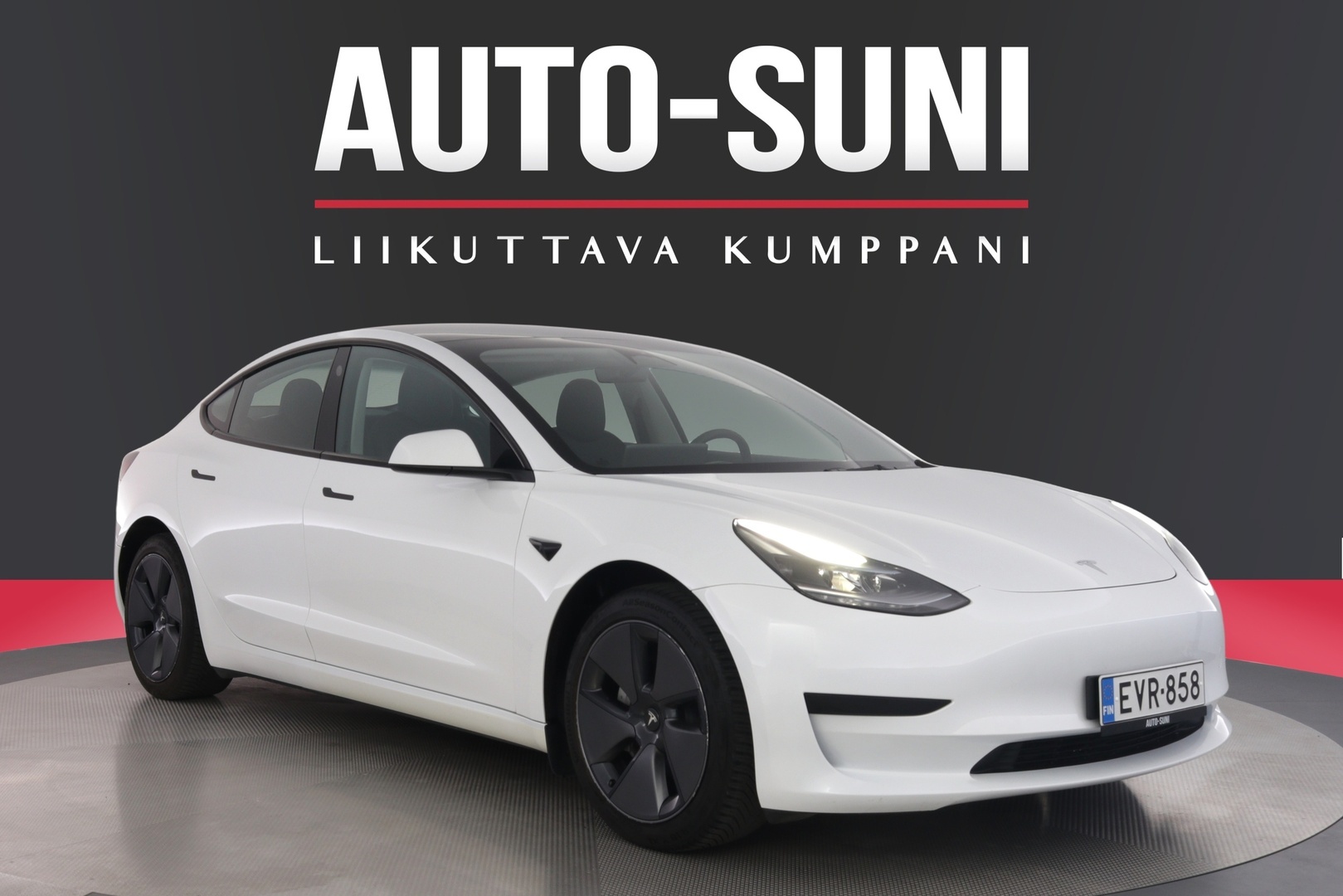TESLA Model 3 2023