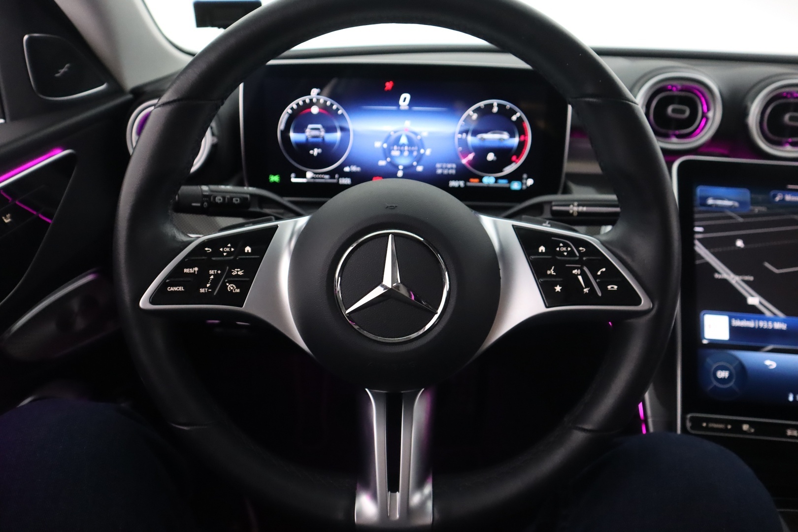 MERCEDES-BENZ C 2022