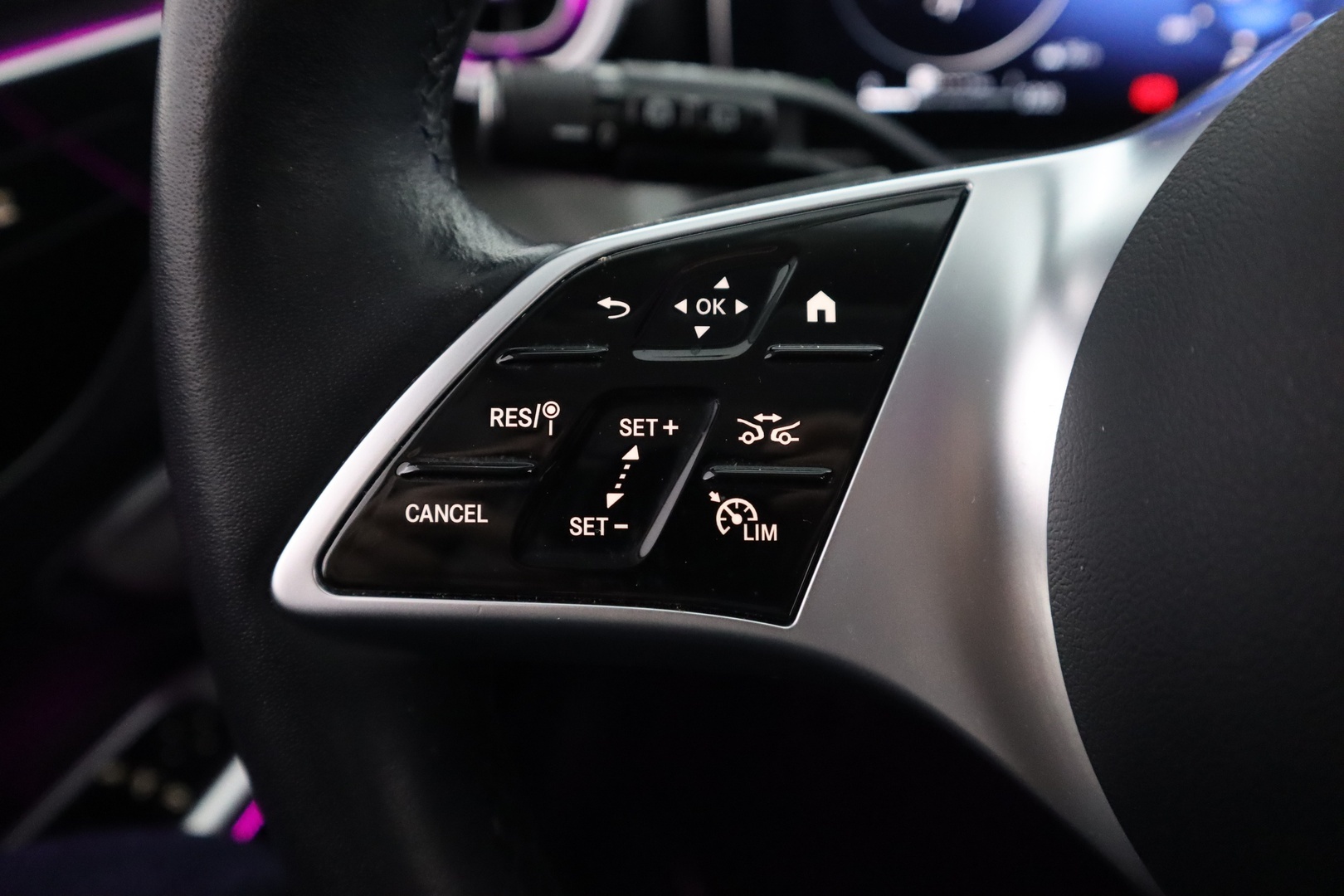 MERCEDES-BENZ C 2022