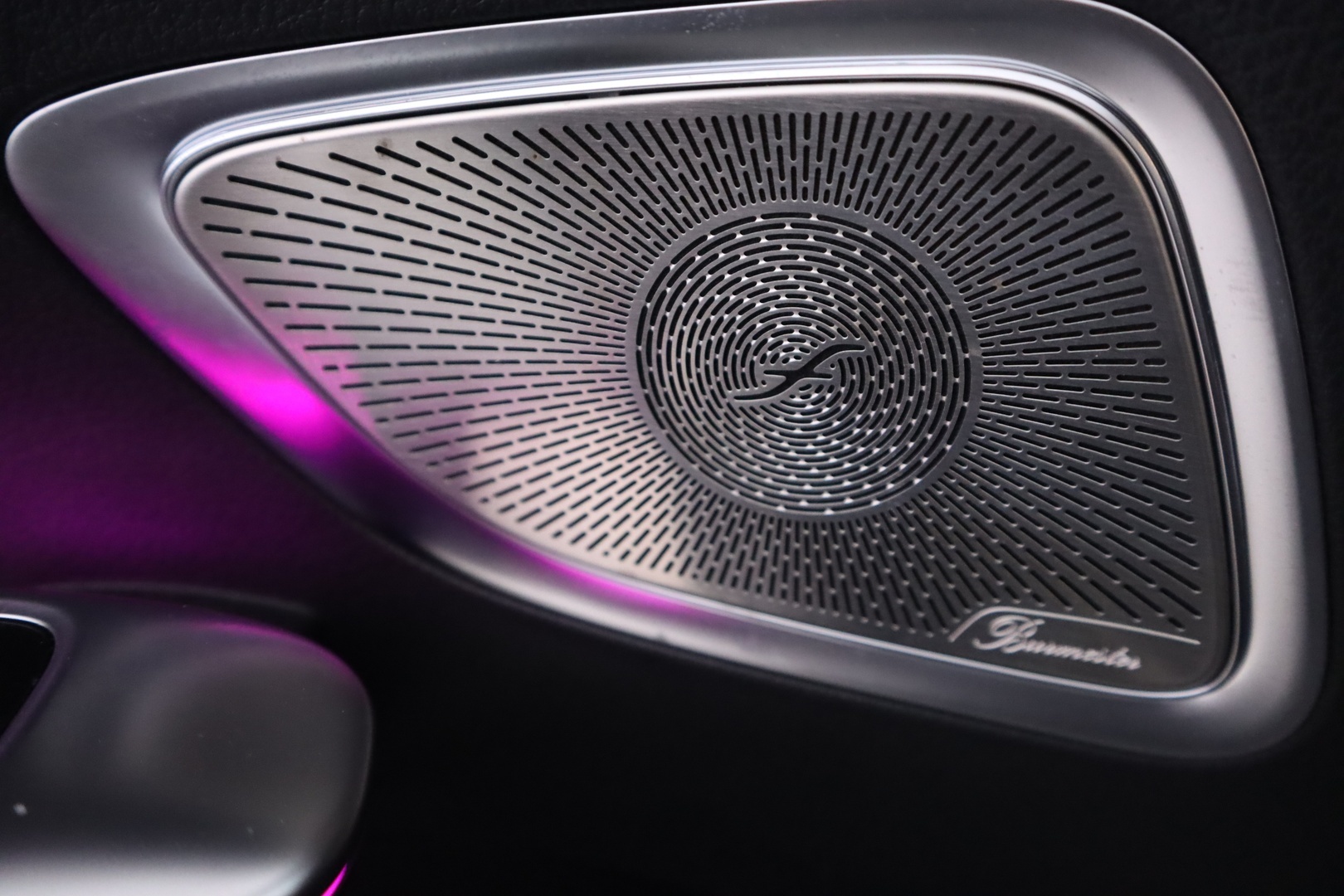 MERCEDES-BENZ C 2022