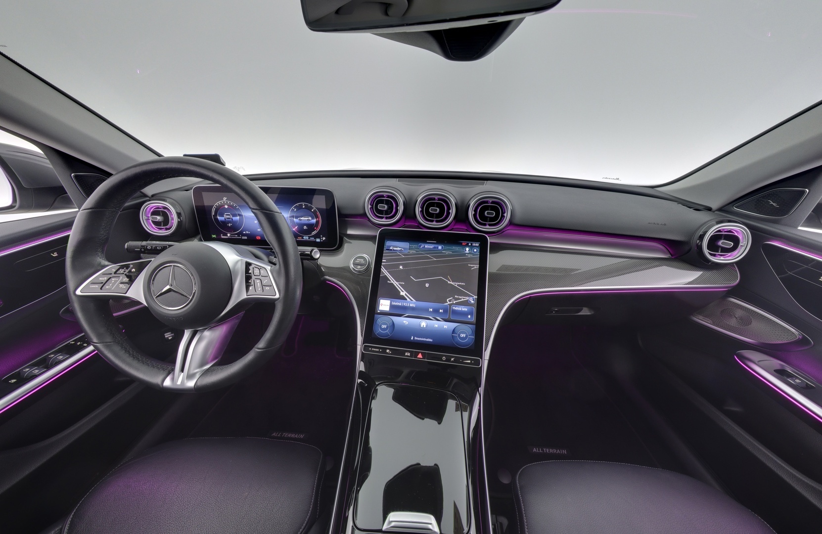 MERCEDES-BENZ C 2022