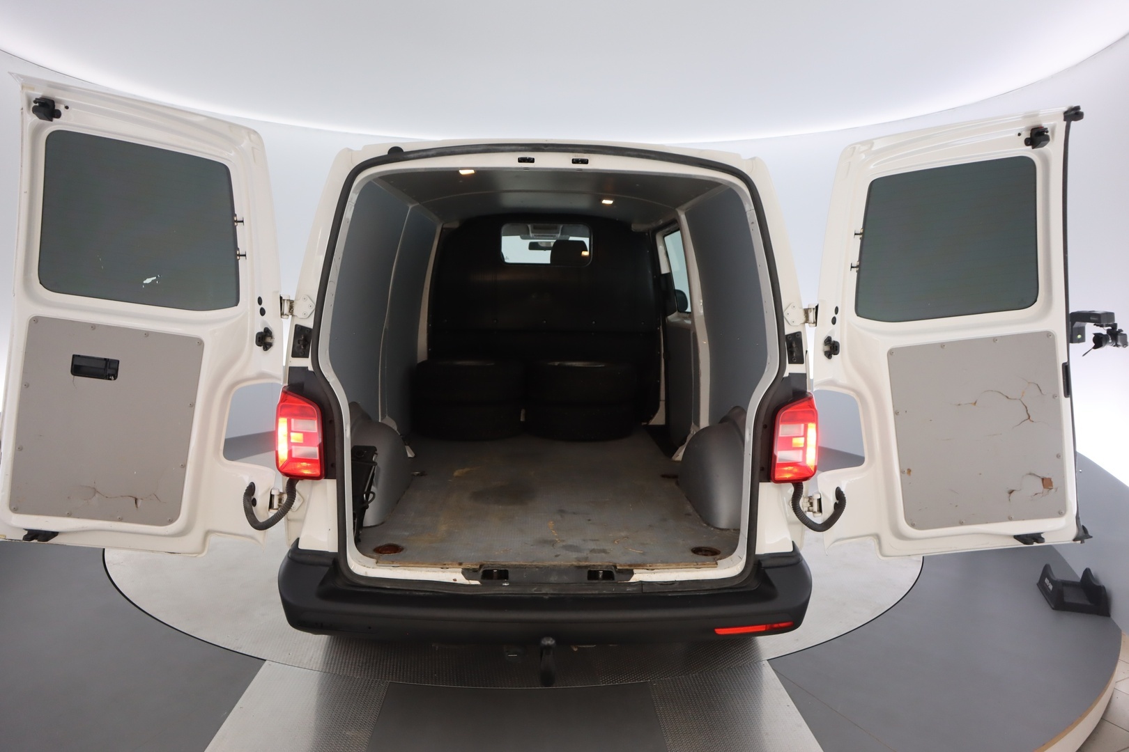 VOLKSWAGEN Transporter 2016