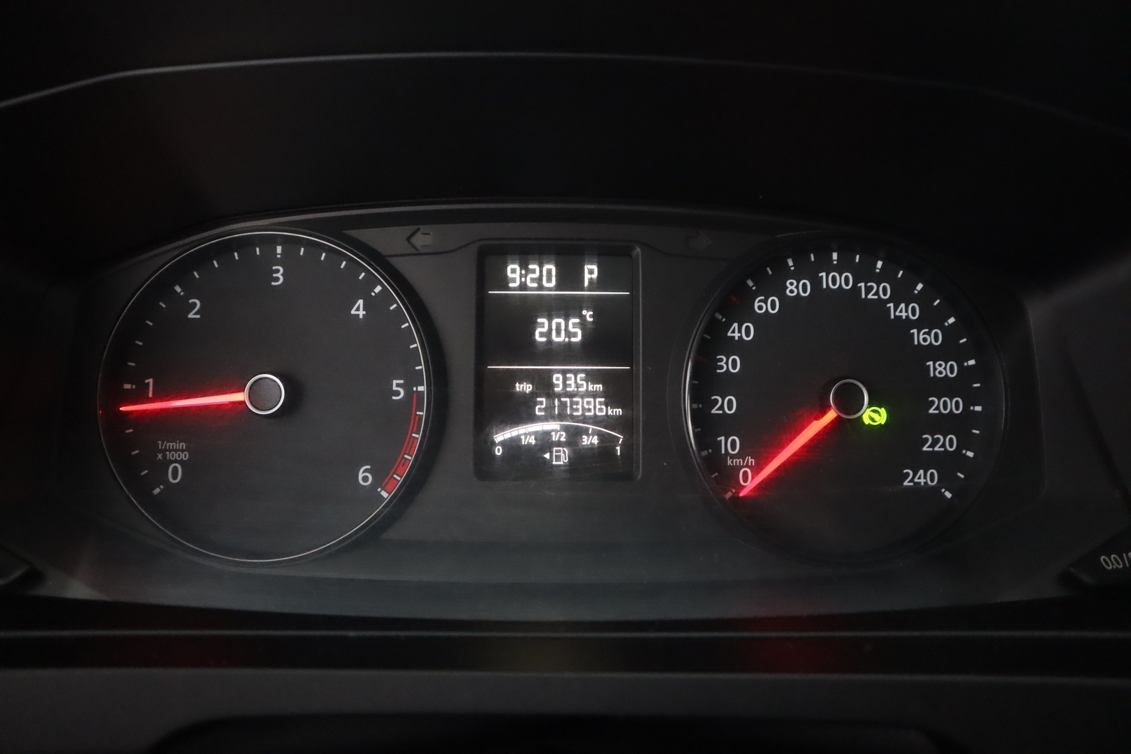 VOLKSWAGEN Transporter 2016