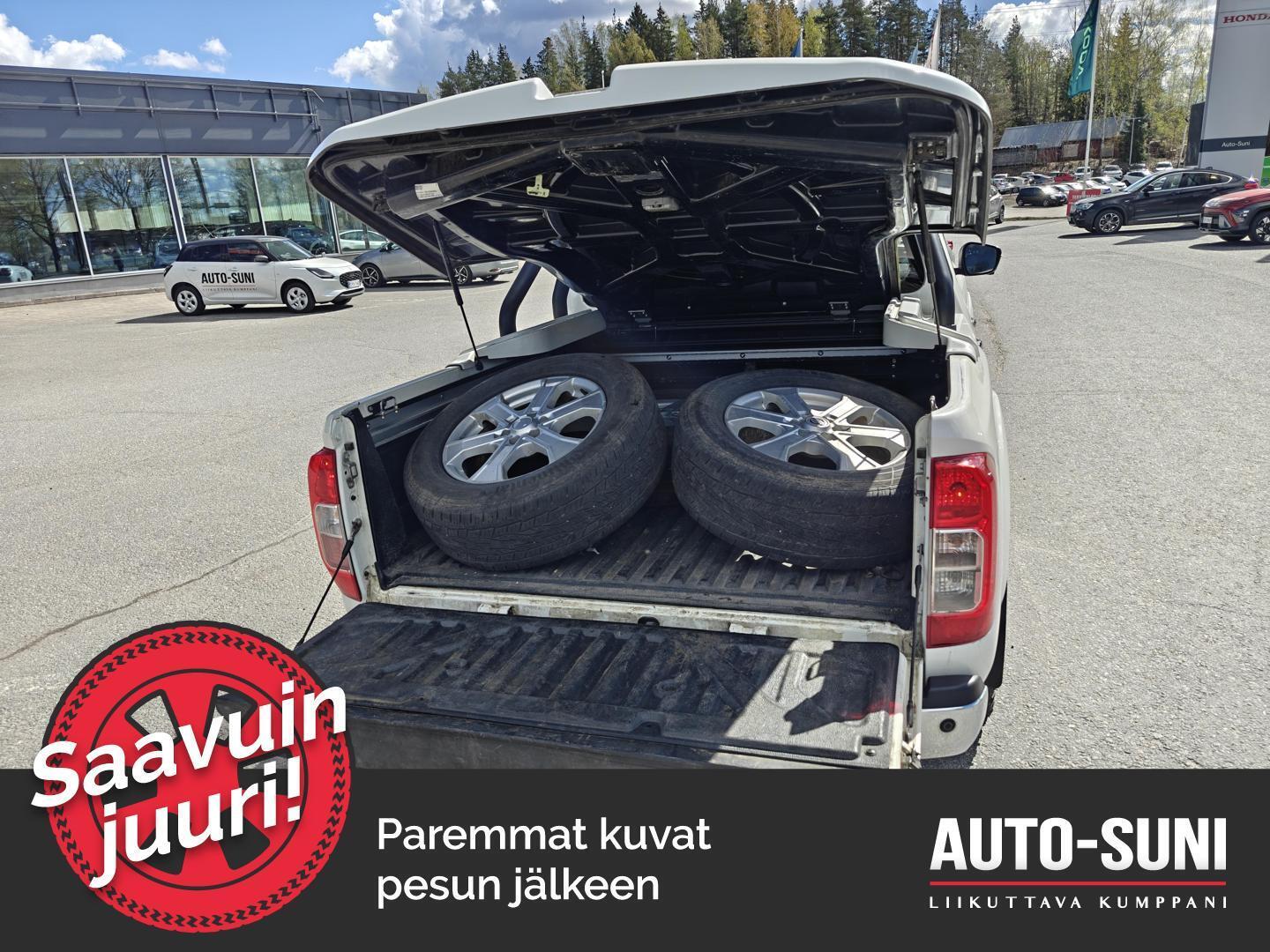 NISSAN Navara 2018