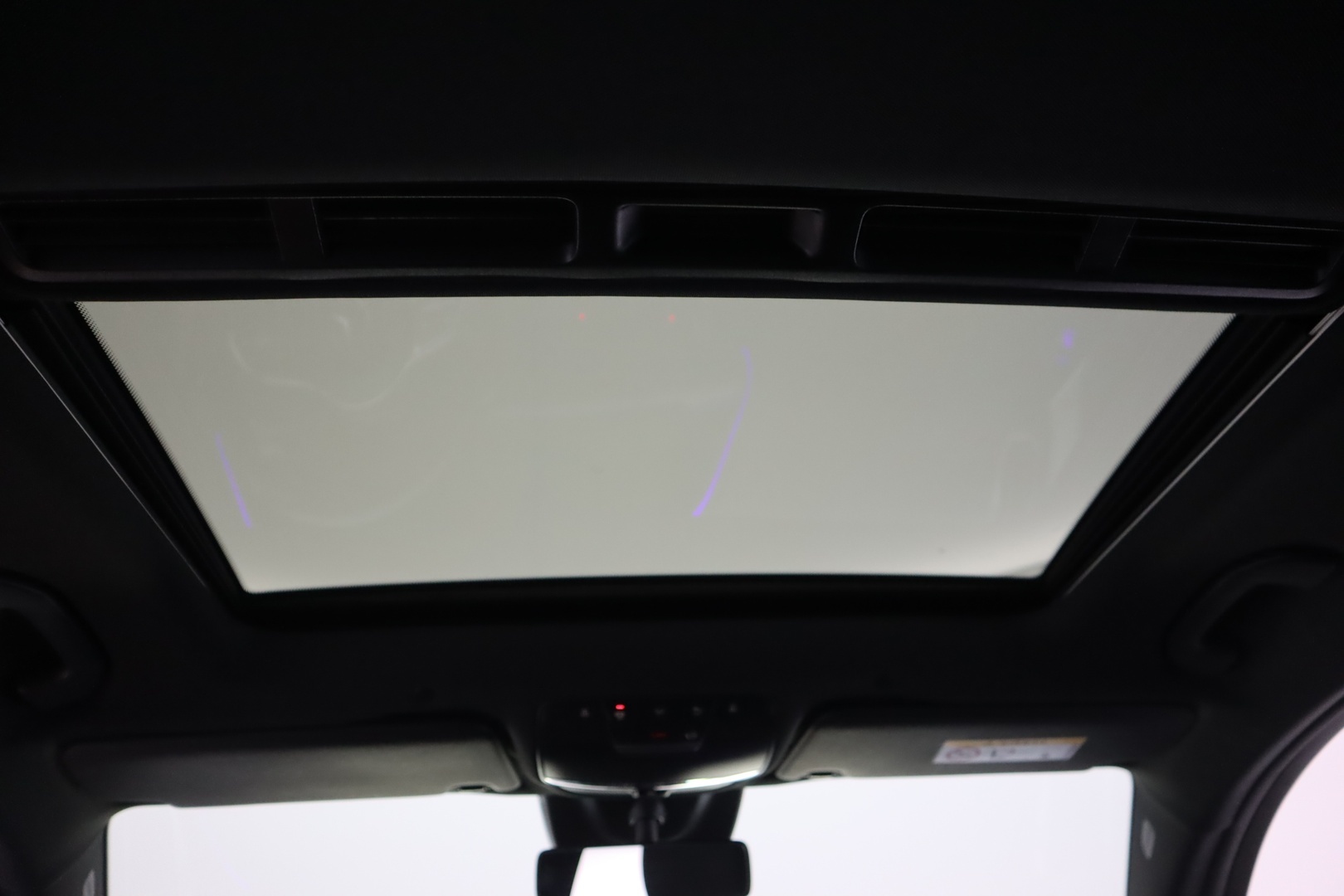 MERCEDES-BENZ EQC 2020