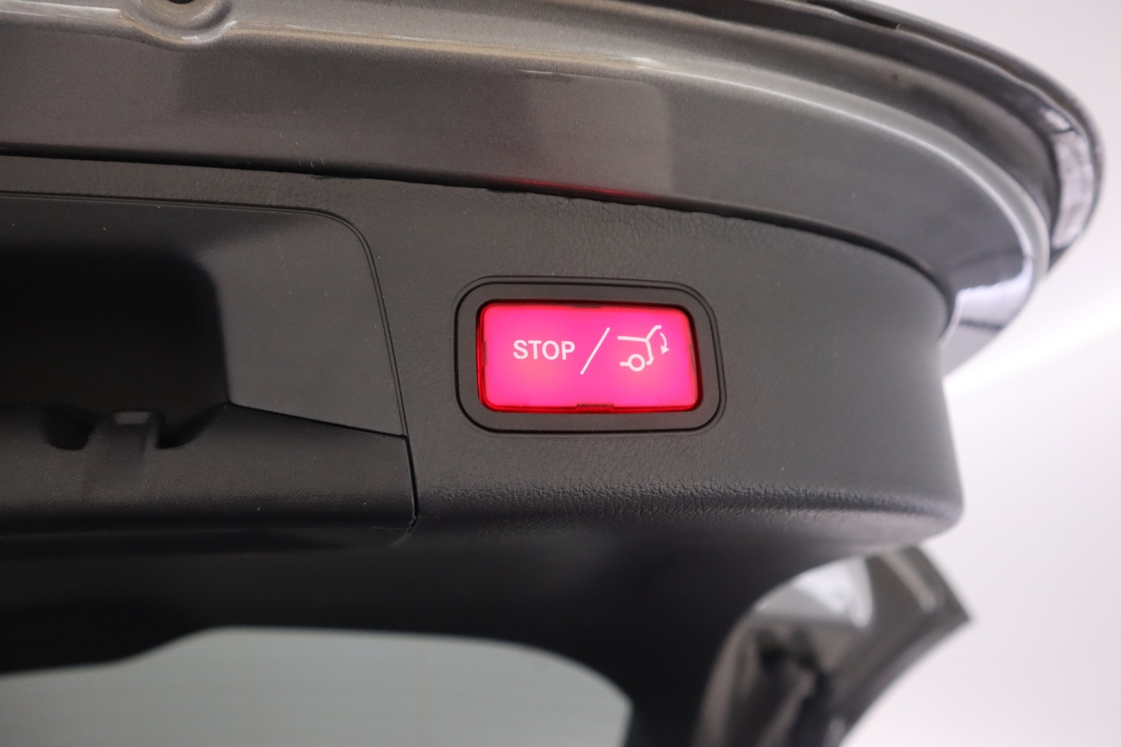 MERCEDES-BENZ EQA 2023