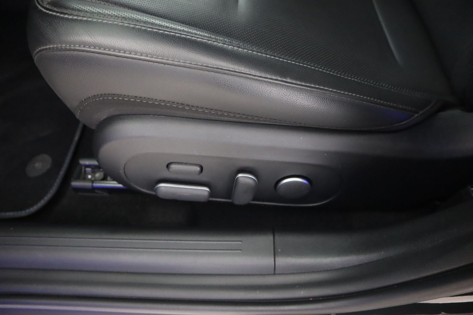 HYUNDAI IONIQ 6 2023