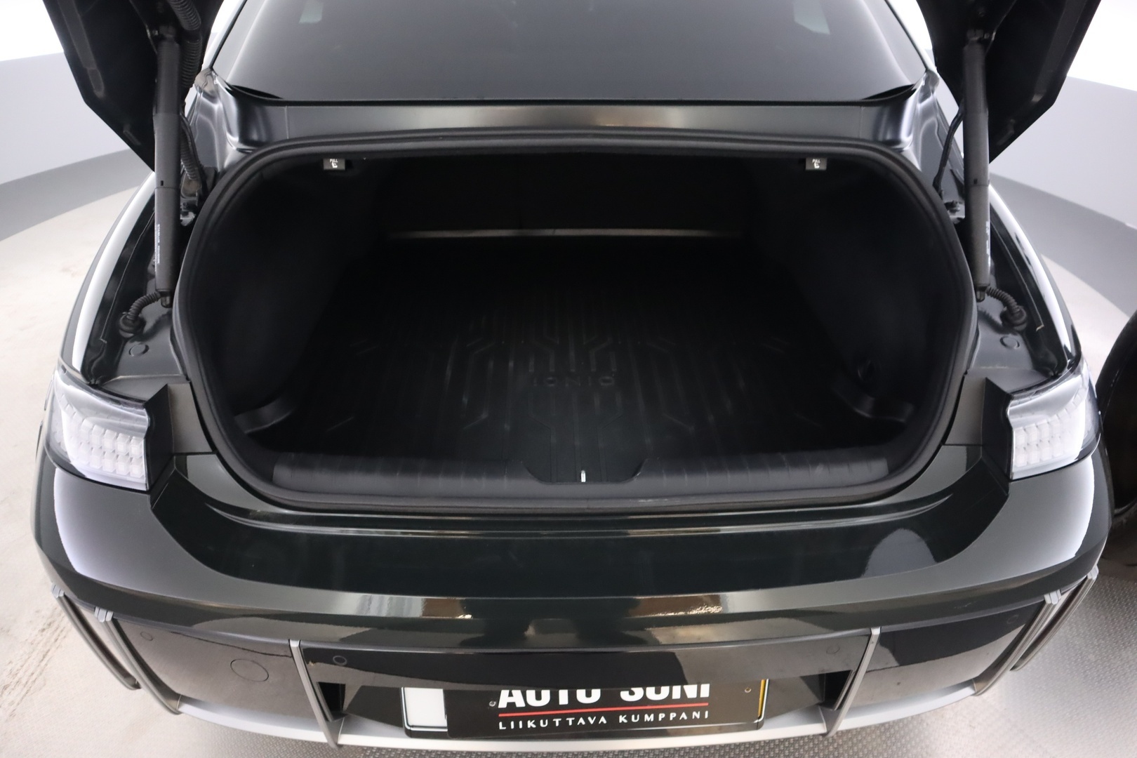 HYUNDAI IONIQ 6 2023