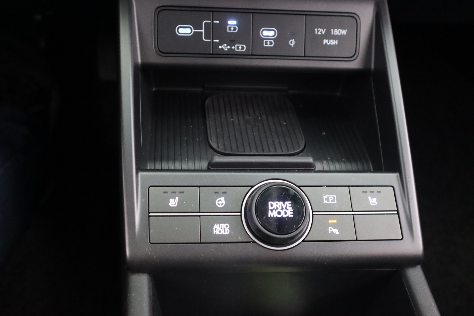 HYUNDAI KONA Electric 2025