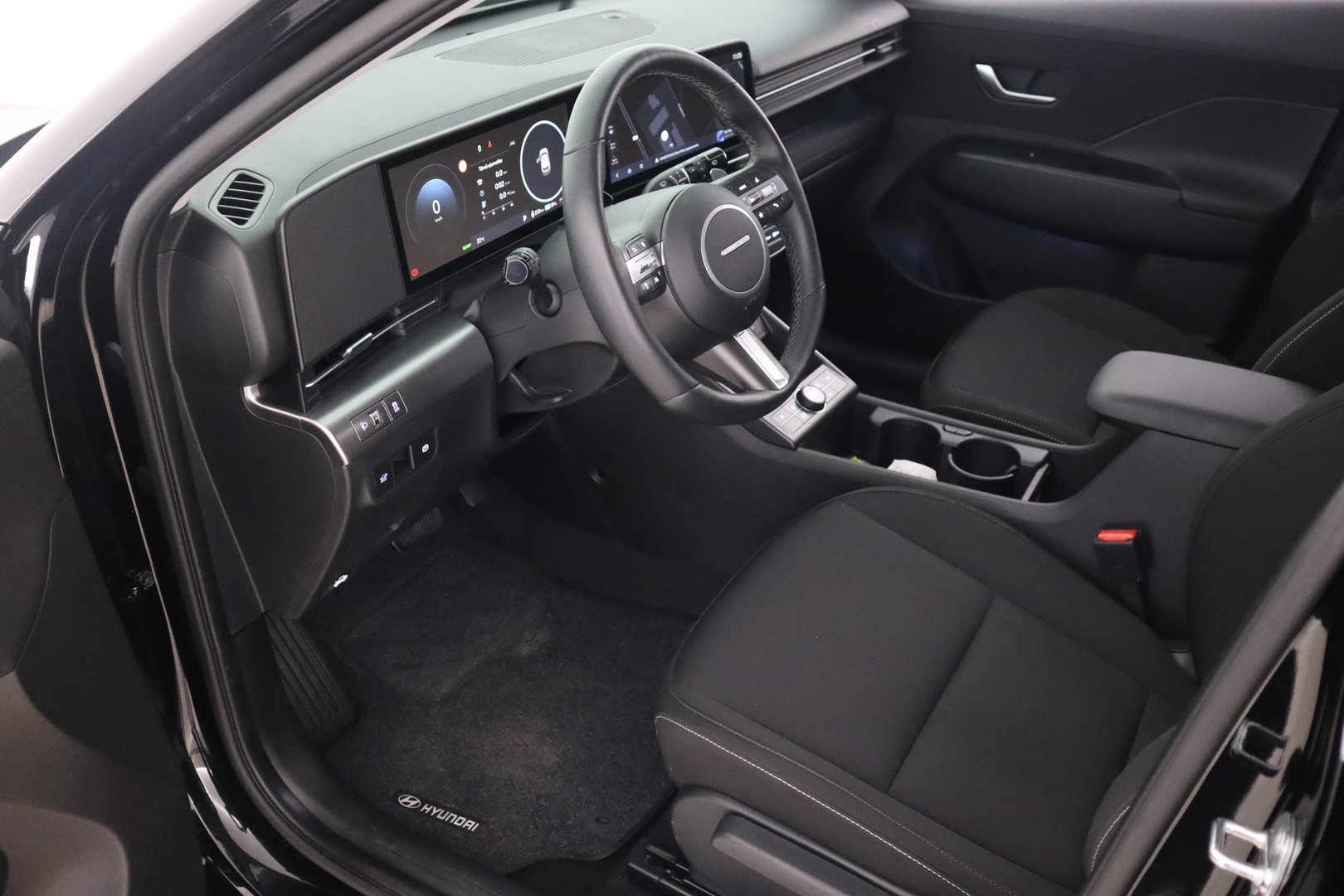 HYUNDAI KONA Electric 2025