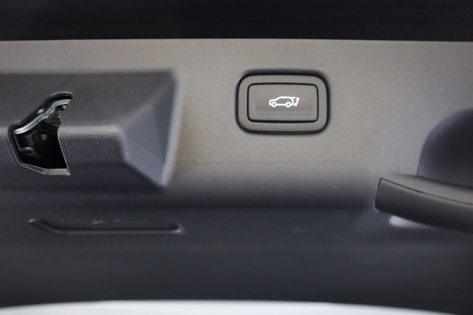 HYUNDAI KONA Electric 2025