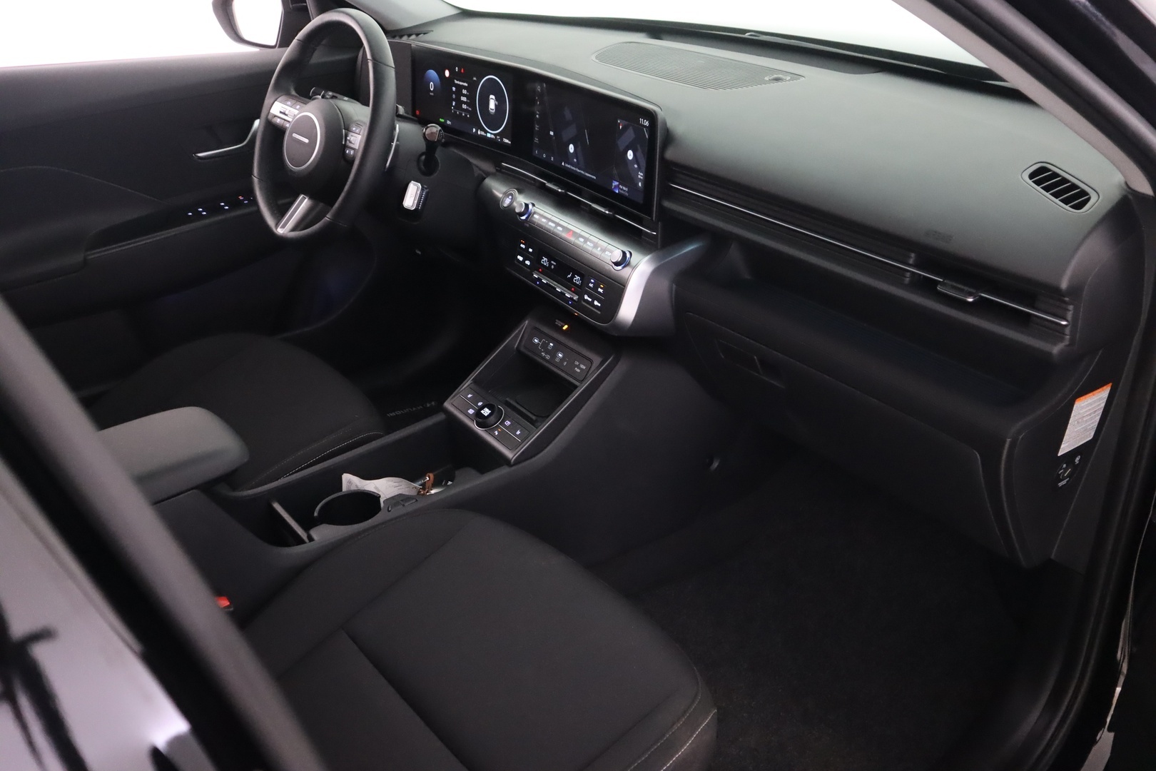 HYUNDAI KONA Electric 2025