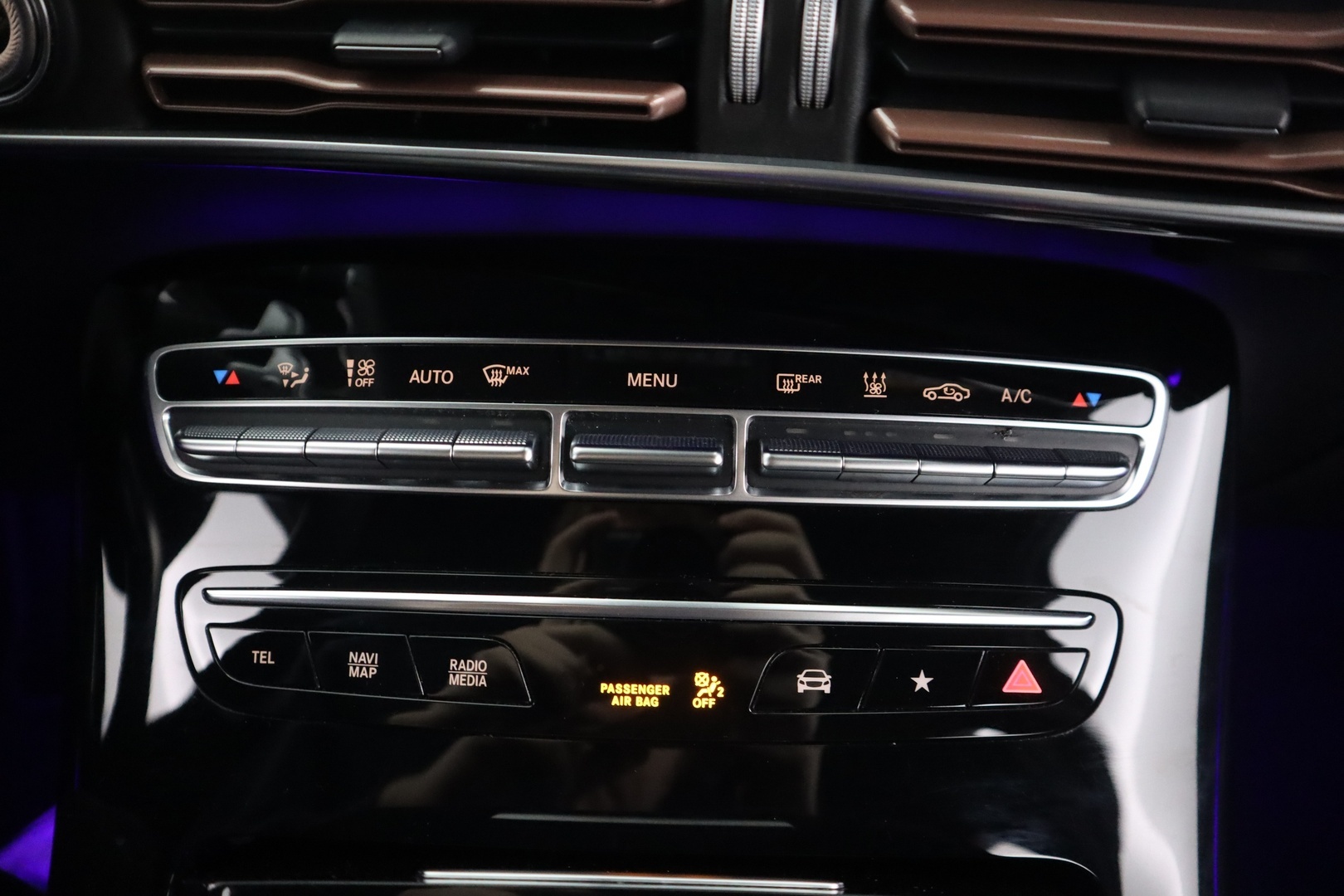 MERCEDES-BENZ EQC 2023