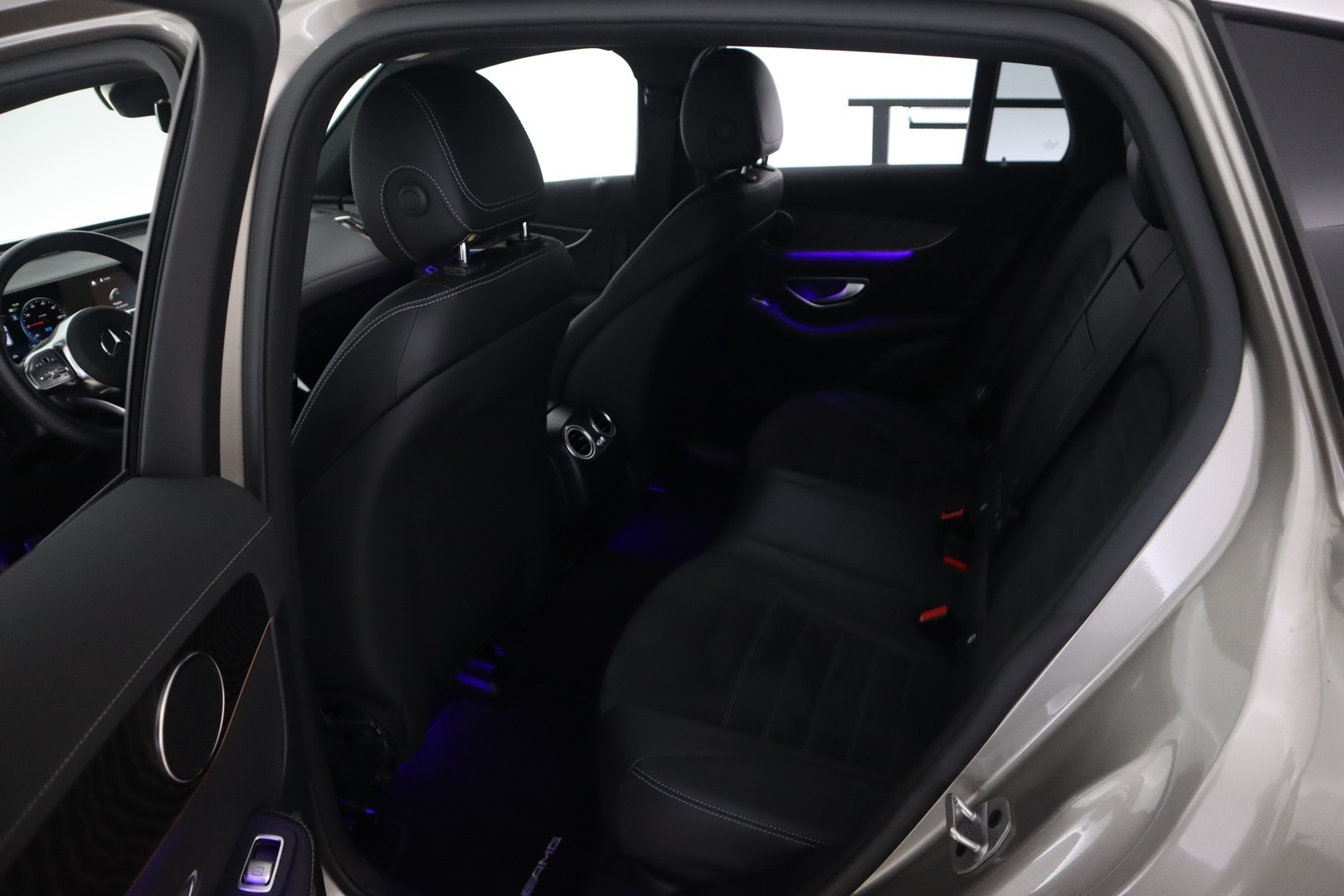 MERCEDES-BENZ EQC 2023