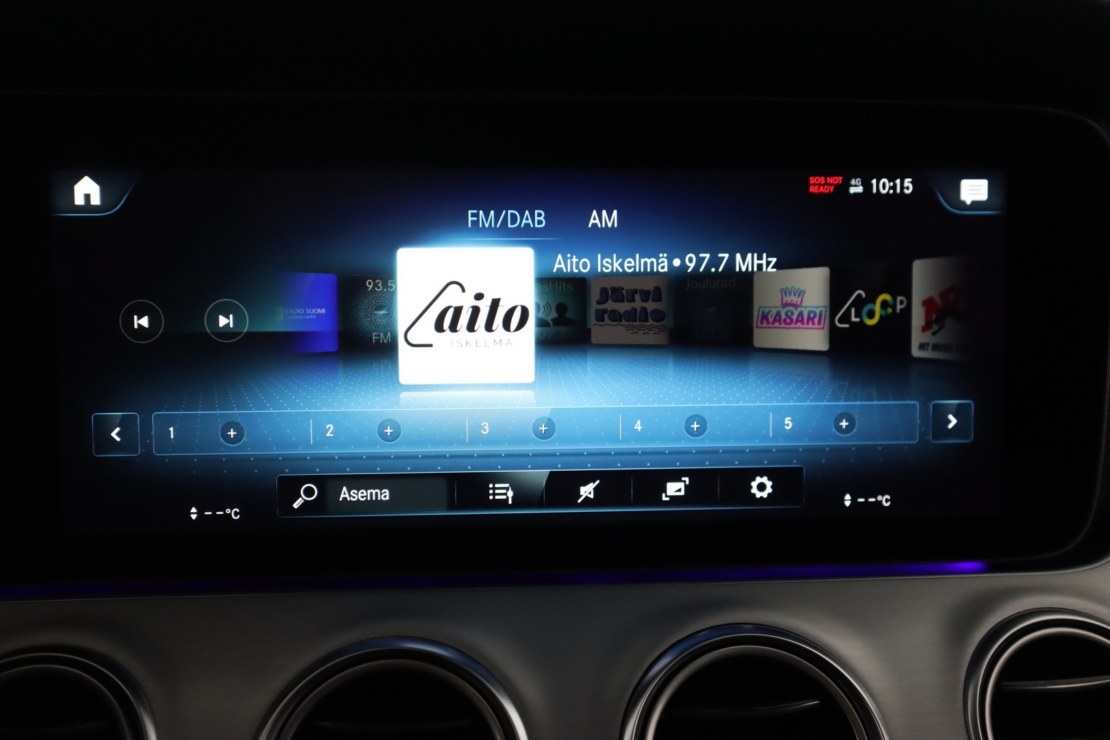 MERCEDES-BENZ E 2023