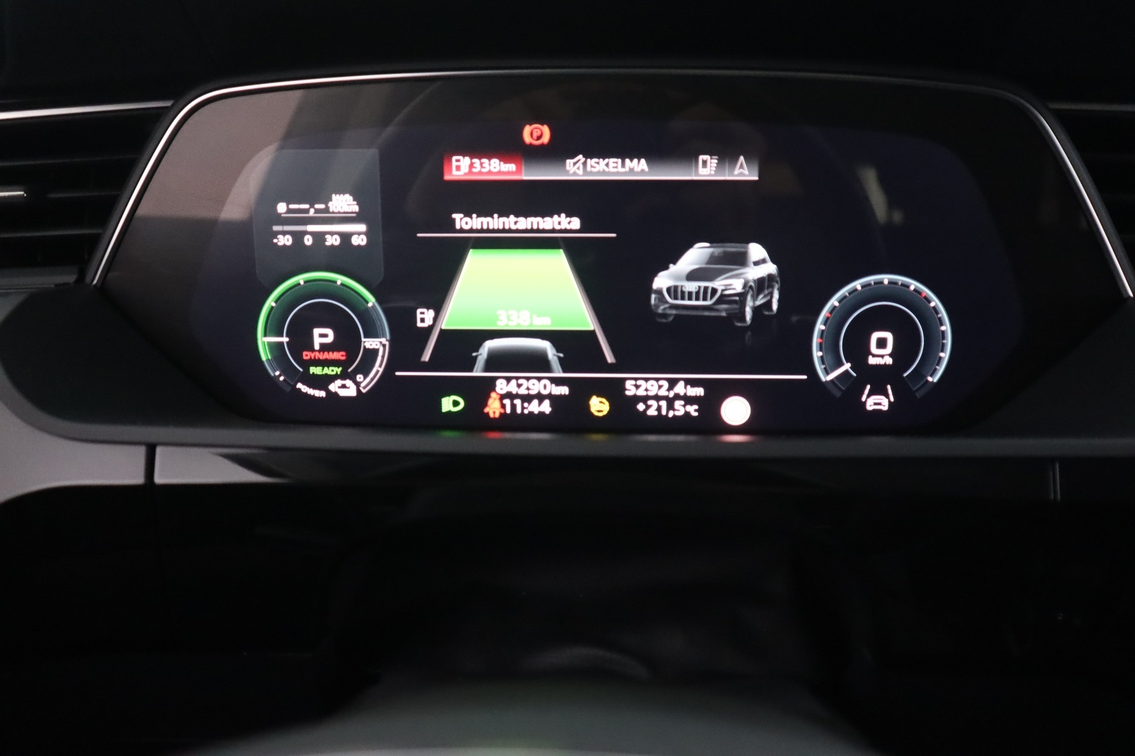 AUDI e-tron 2021