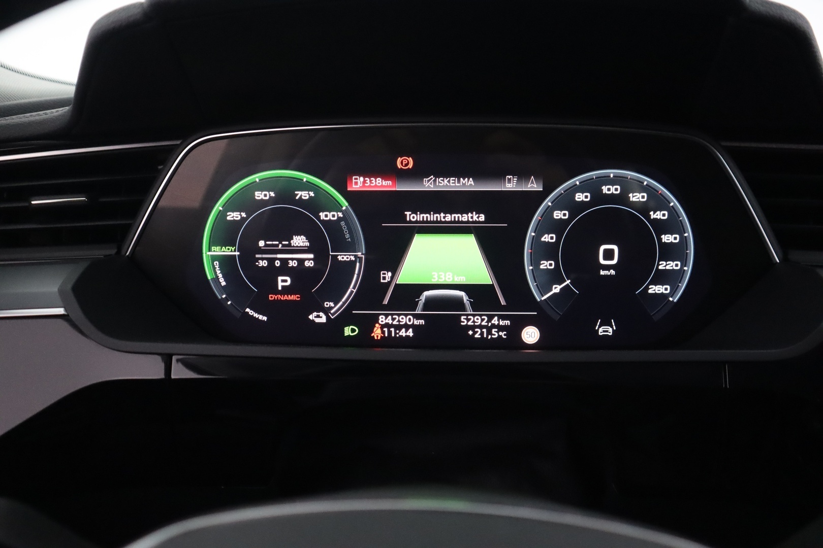AUDI e-tron 2021