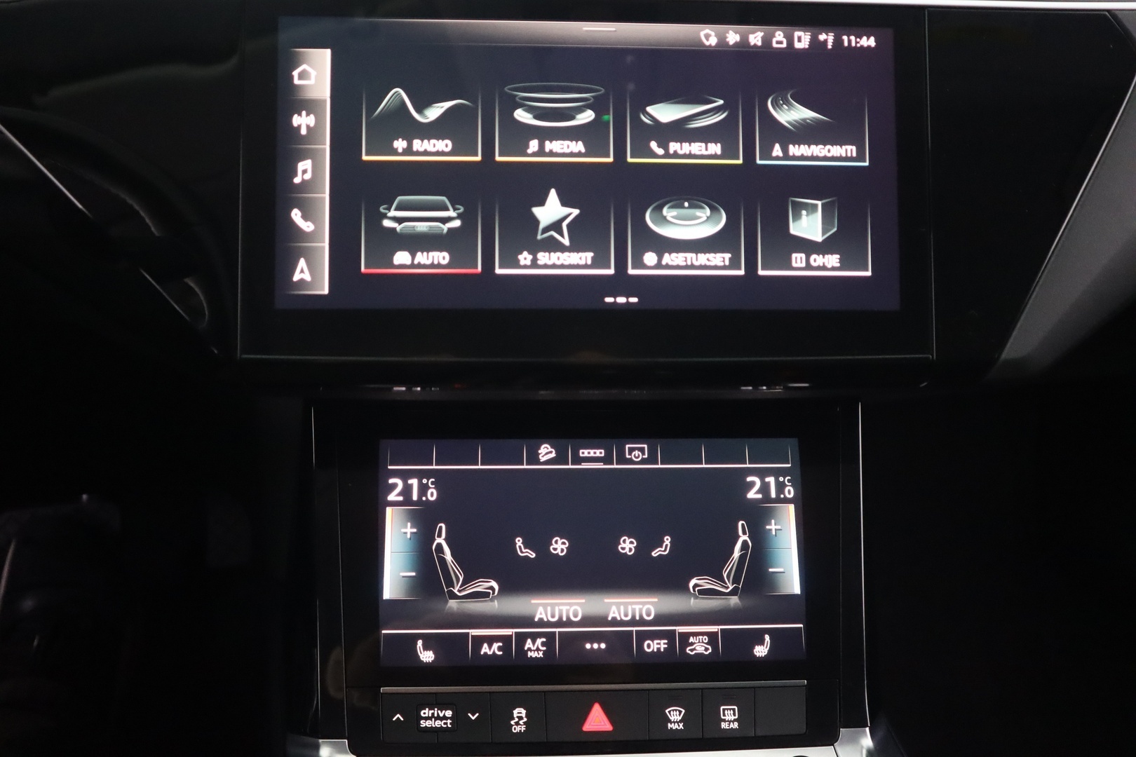 AUDI e-tron 2021
