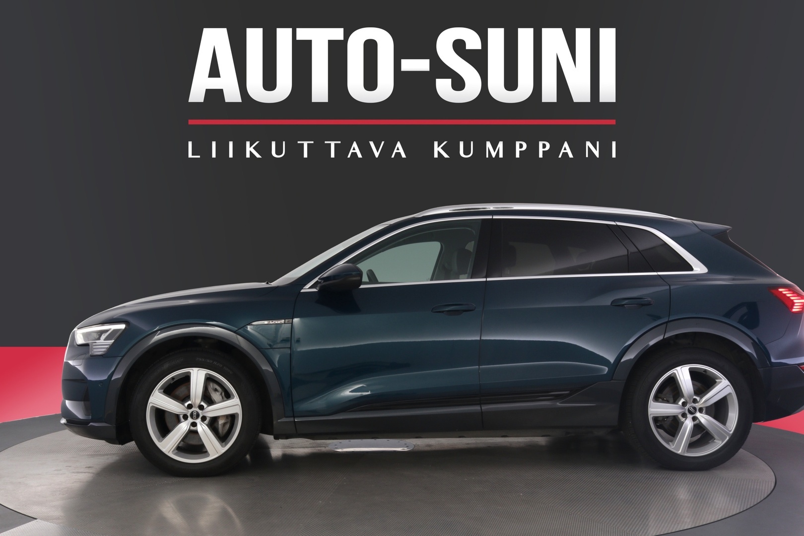 AUDI e-tron 2021