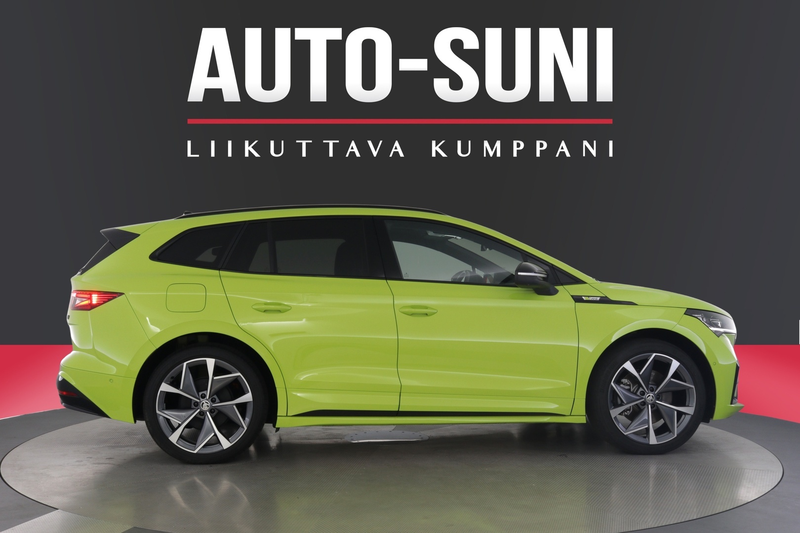 SKODA Enyaq 2023
