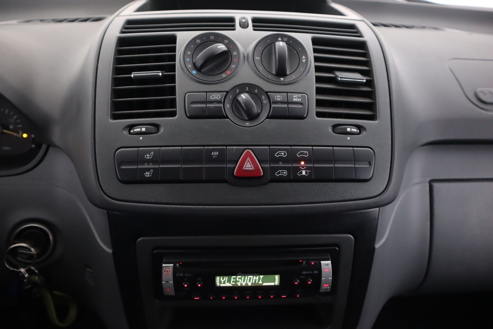 MERCEDES-BENZ Vito 2006