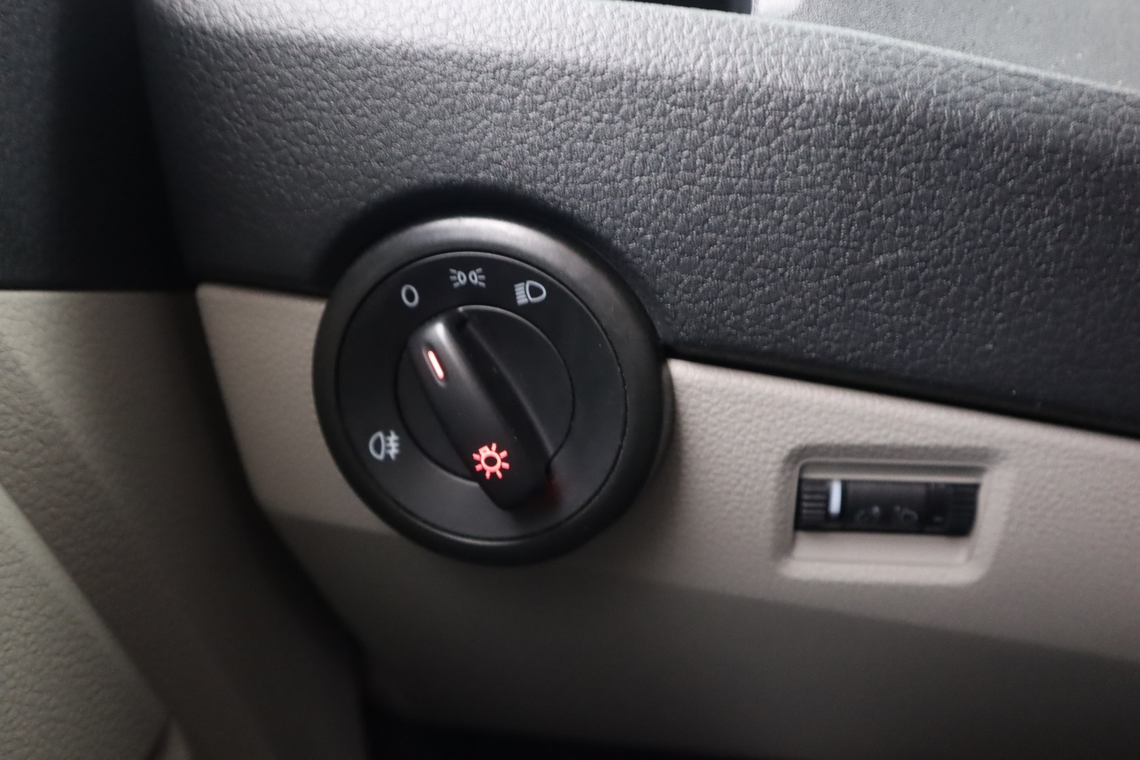 VOLKSWAGEN Transporter 2019