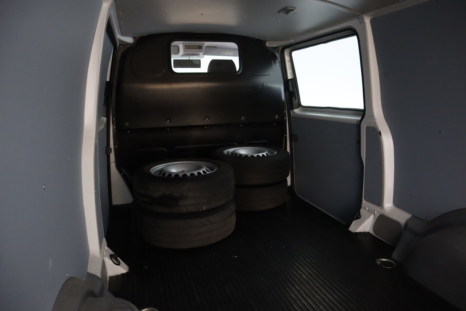 VOLKSWAGEN Transporter 2019