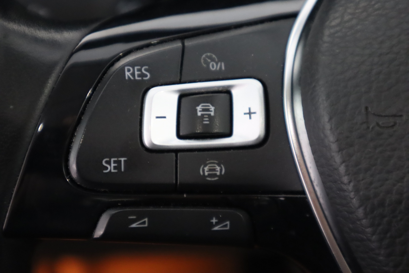 VOLKSWAGEN Crafter 2020