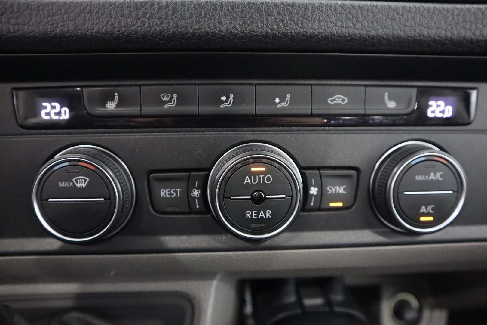 VOLKSWAGEN Crafter 2020