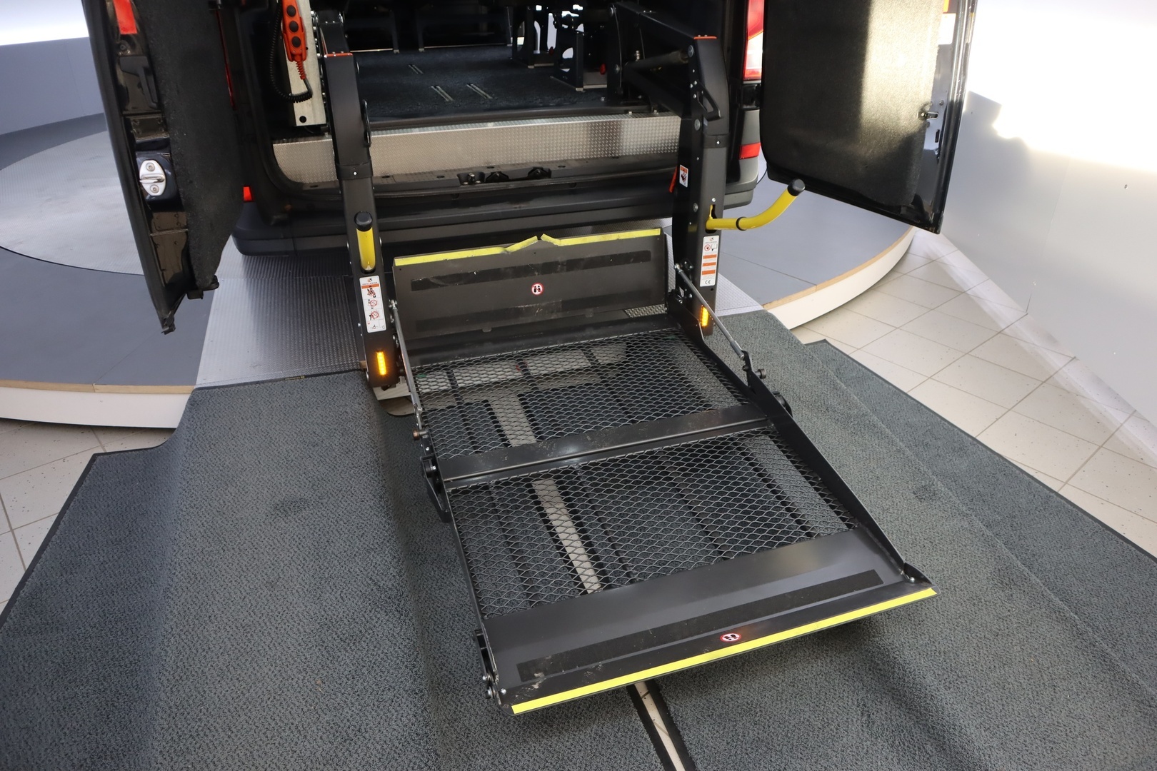 VOLKSWAGEN Crafter 2020