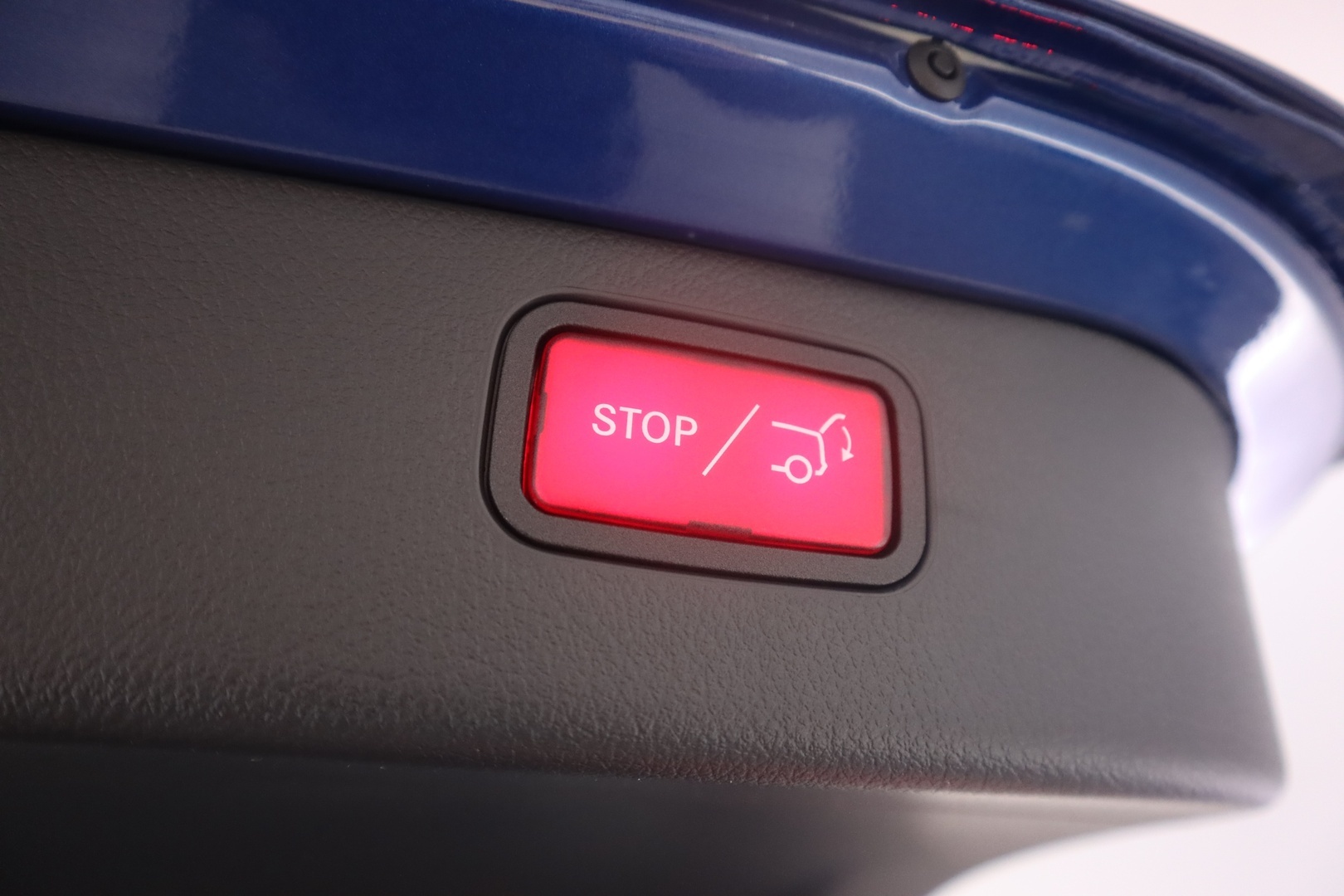 MERCEDES-BENZ C 2025