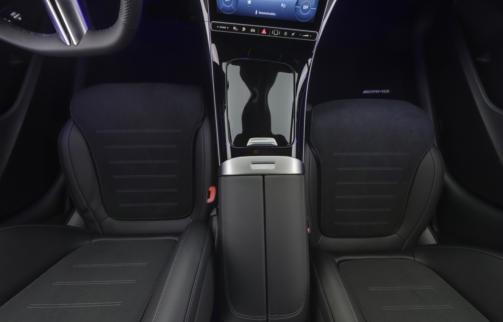 MERCEDES-BENZ C 2025