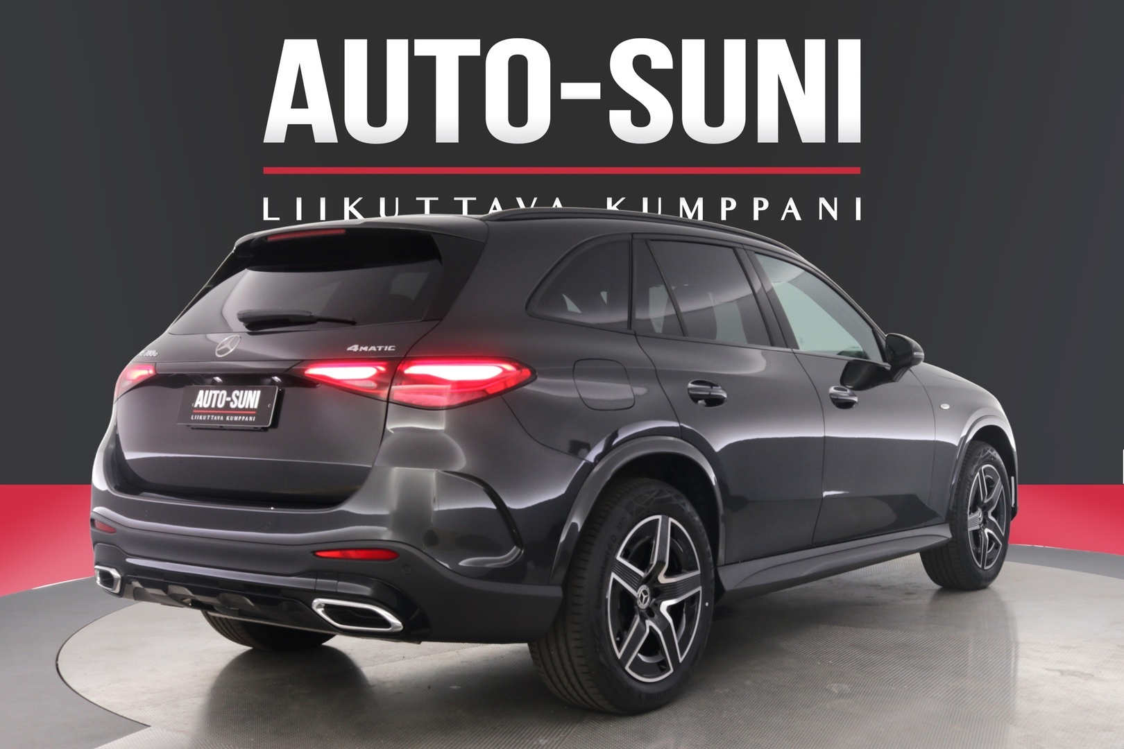 MERCEDES-BENZ GLC 2025