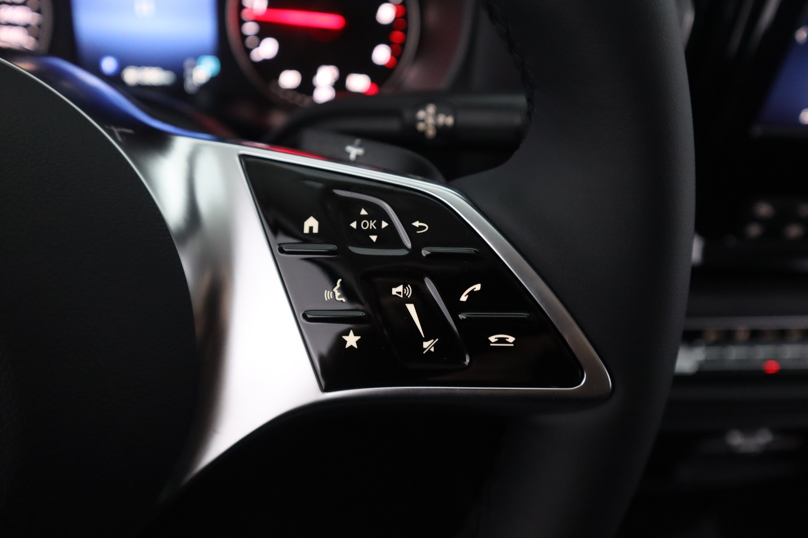 MERCEDES-BENZ Vito 2025