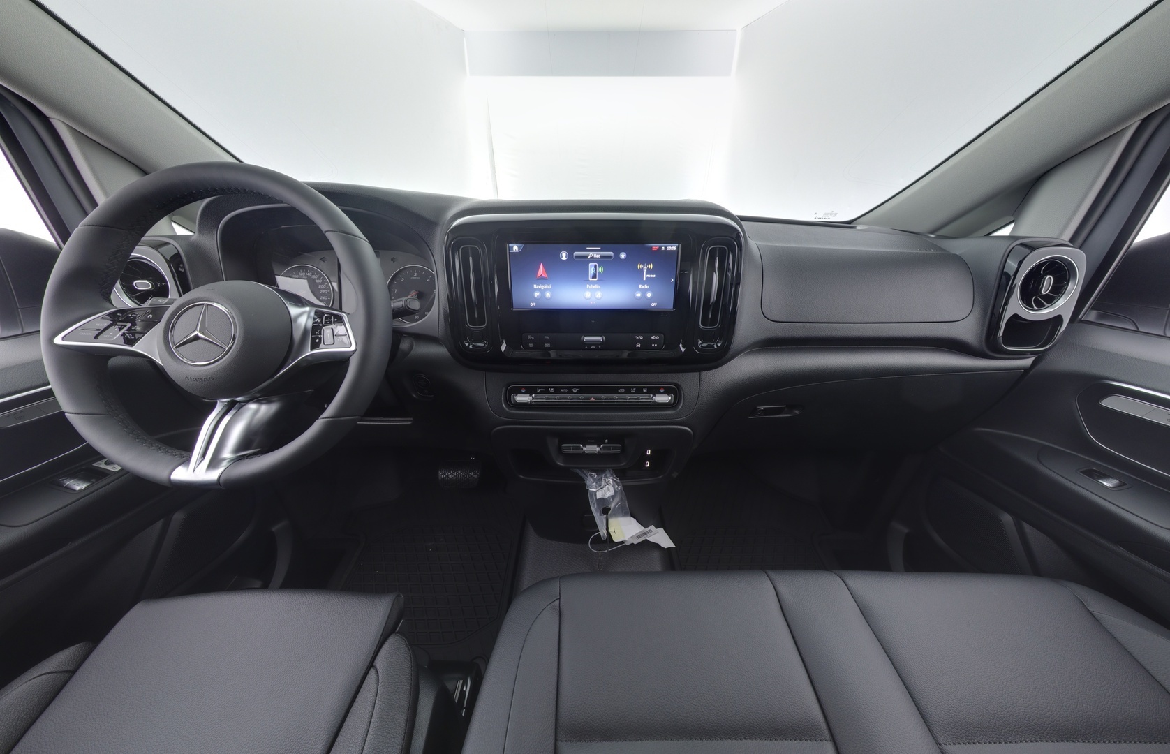 MERCEDES-BENZ Vito 2025