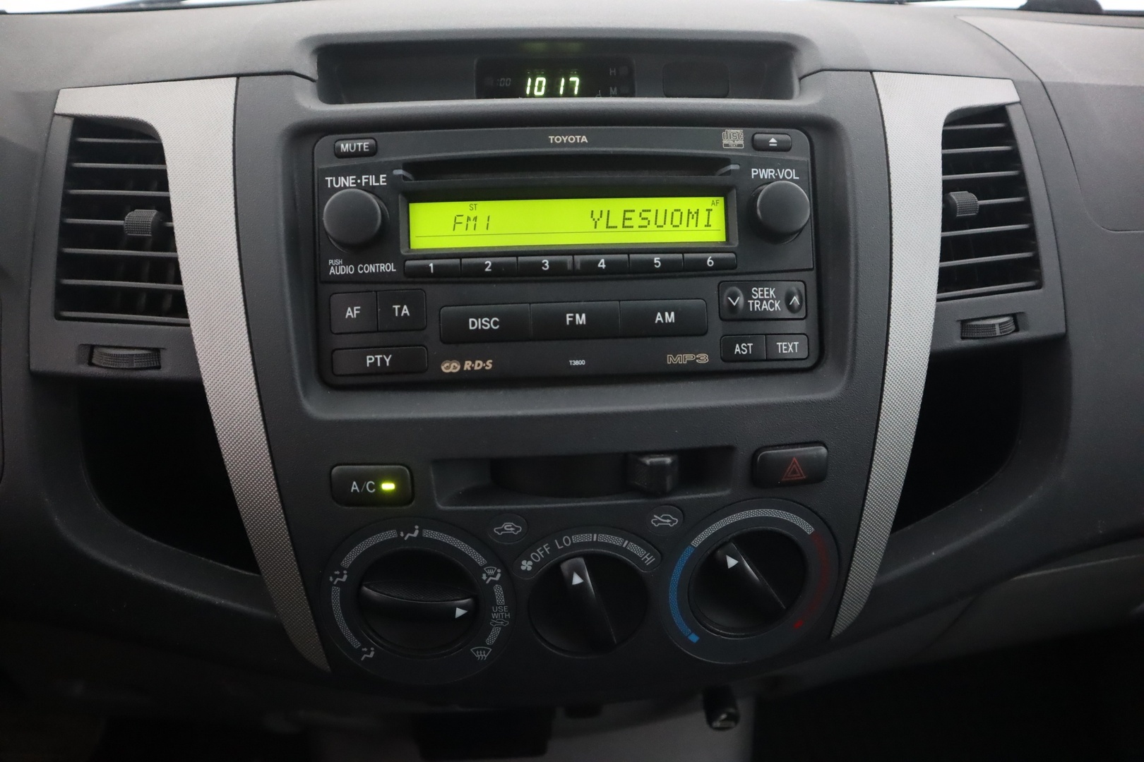 TOYOTA Hilux 2007