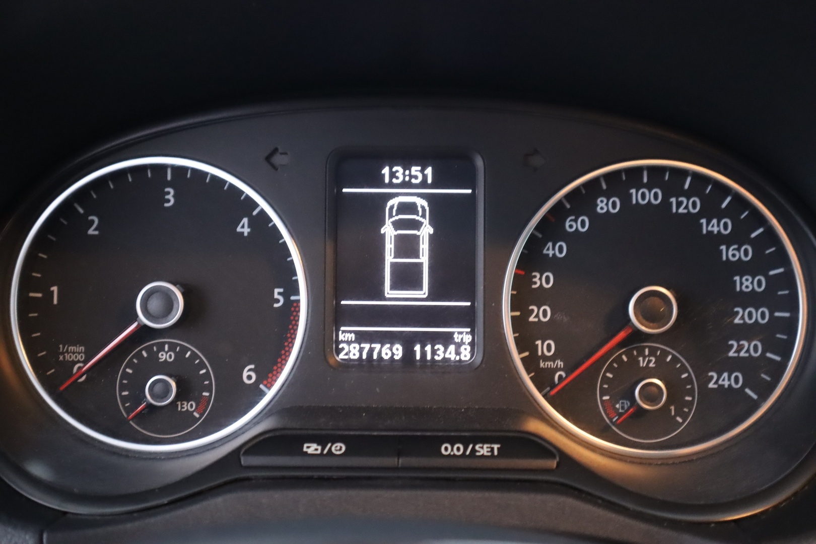 VOLKSWAGEN Amarok 2015