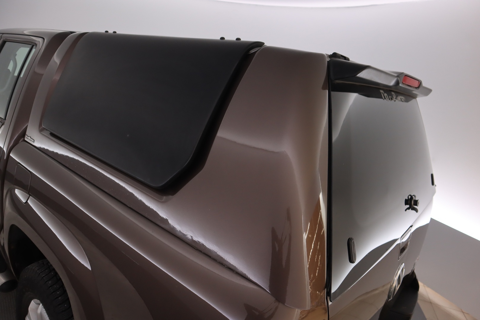 VOLKSWAGEN Amarok 2015