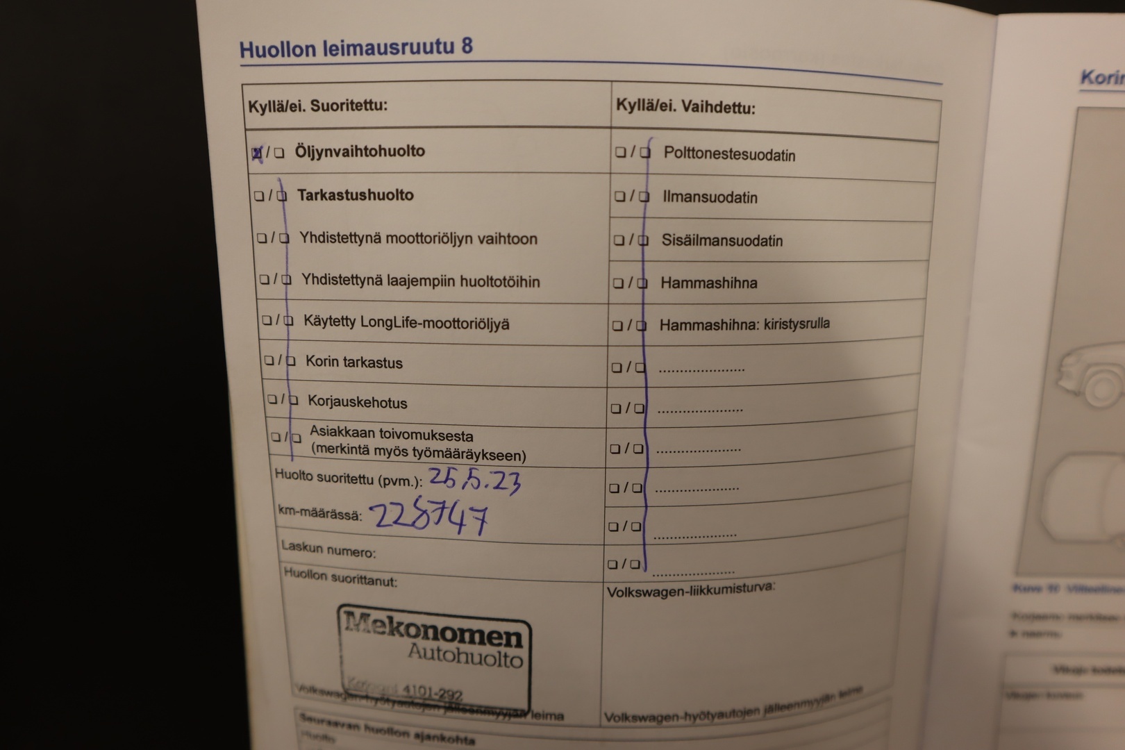 VOLKSWAGEN Amarok 2015