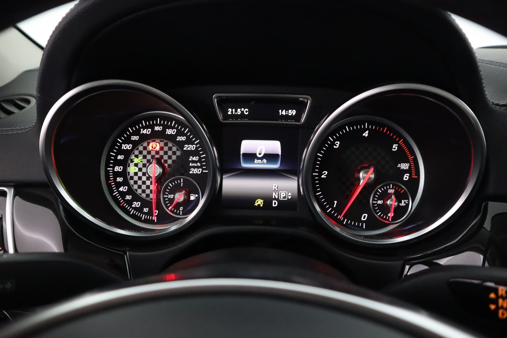 MERCEDES-BENZ GLE 2016