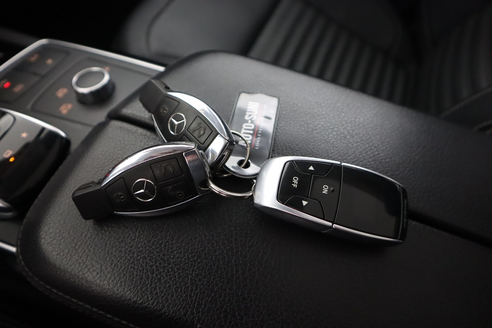 MERCEDES-BENZ GLE 2016