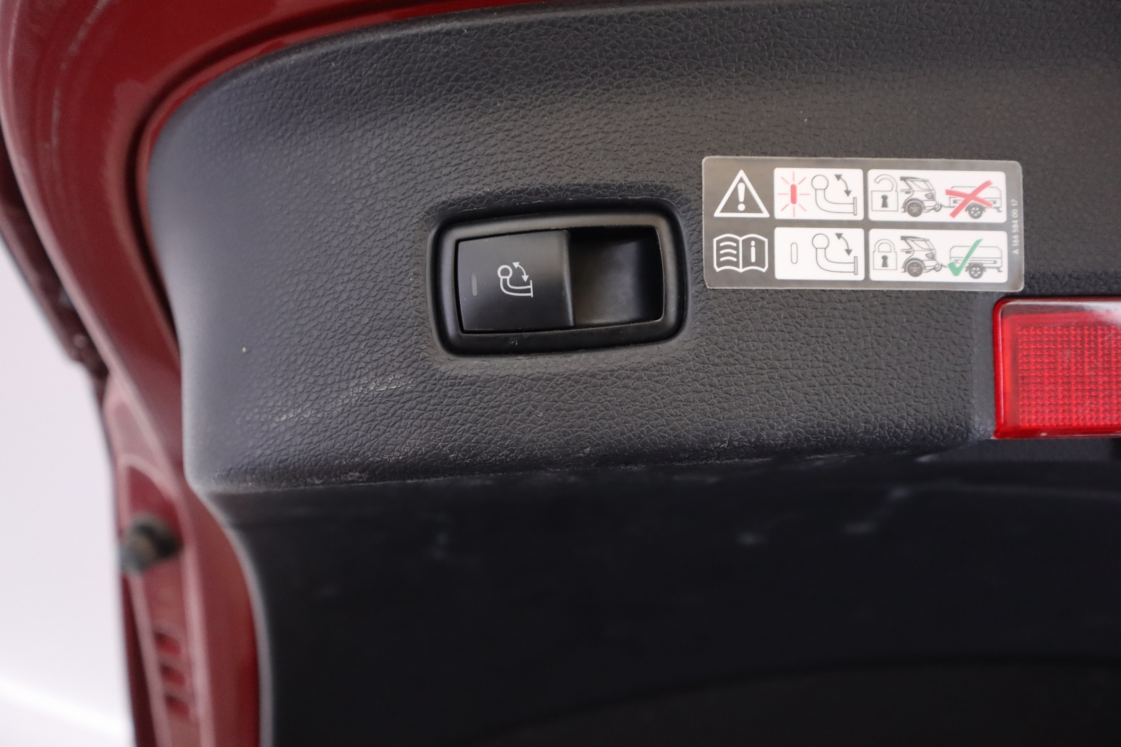 MERCEDES-BENZ GLE 2016