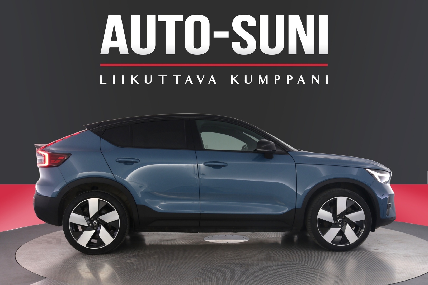 VOLVO C40 2022