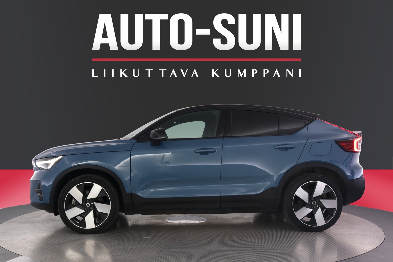 VOLVO C40 2022