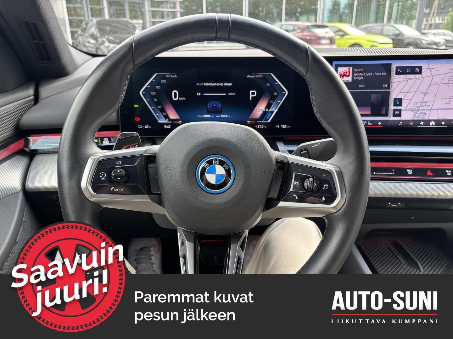 BMW i5 2024