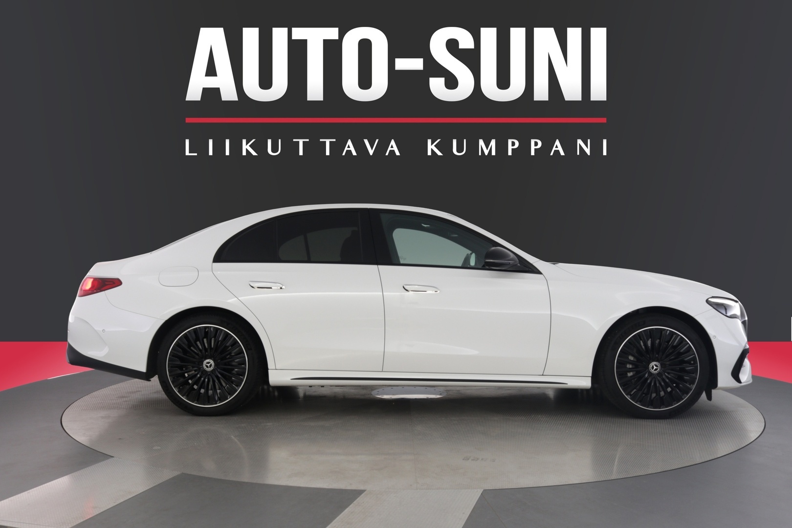 MERCEDES-BENZ E 2024